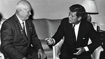 Mistress Oswald nem lő Kennedy, a történelem, a The New York Times - minden, ami méltó fordítás