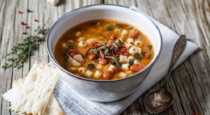 Reteta Minestrone pentru supa de legume clasica italiana si mai multe alternative