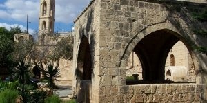 Kolostor Ayia Napa (Ciprus) leírása, fotók, irányokat, történelmi adatok