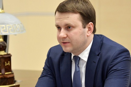 Politica Ministerului de Finanțe și a Băncii Centrale influențează cursul de schimb al rublei 