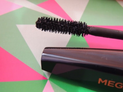 Nou în sacul meu cosmetic mascara l oreal mega volume dor de hippie, recenzii negre