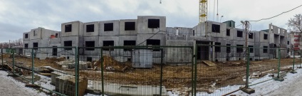 Revizuirea unei case de apartamente de-a lungul străzii Barykina din Gomel