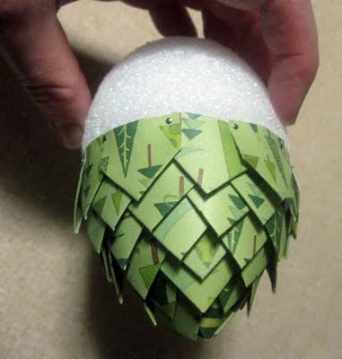 Origami de Anul Nou clasa de master de conuri pe un copac de hârtie
