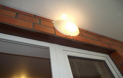 Iluminarea pe balcon sau loggia 3 vederi populare