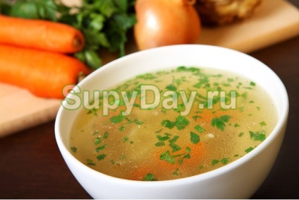 Supă de legume pe supă de pui - pentru fanii fast-food-ului simplu și o rețetă cu fotografie și video