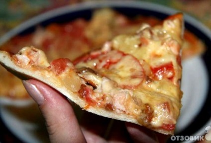 Vékony pizza recept egy pizzériában
