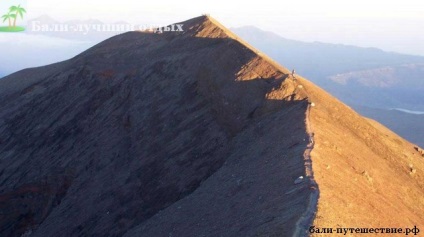 Mászás a Mount Agung, Bali legjobb ünnep