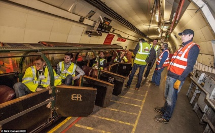 Undă ferată poștală subterană din Londra, știri foto
