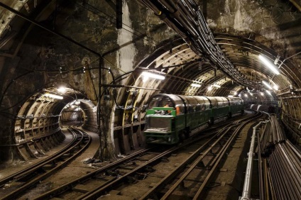 Undă ferată poștală subterană din Londra, știri foto