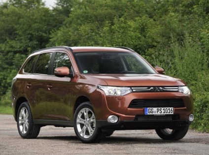 Achiziționarea unui an model Mitsubishi Outlander 2013