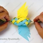 Păsări țesute din hârtie