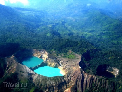 Lacuri multicolore kelimutu anomalie geologică în Indonezia