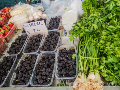 Piața din Marmaris - o mare varietate de fructe