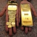 Ceas de aur de aur și inel metalic de aur, costul unui aliaj roz