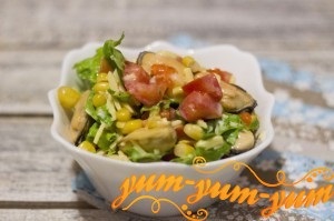 Salată cu midii și brânză - rețetă cu fotografie