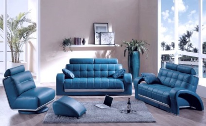 Canapea albastra in interiorul livingului (50 de poze)
