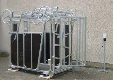 Mașina de copite, tăietori, cuțite, acarieni, încălțăminte ortopedică, covorașe (tratamente) Mașină de copite, tăietori, cuțite, acarieni, încălțăminte ortopedică, covorașe