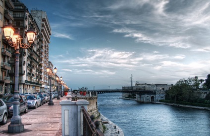 Taranto - italiană în rusă