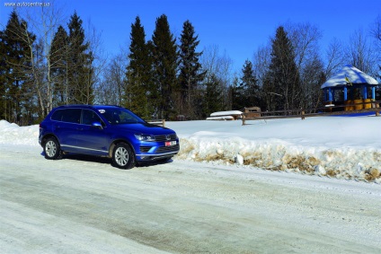 Tesztvezetés Volkswagen Touareg V6 TDI terep tech megfiatalodott nomad