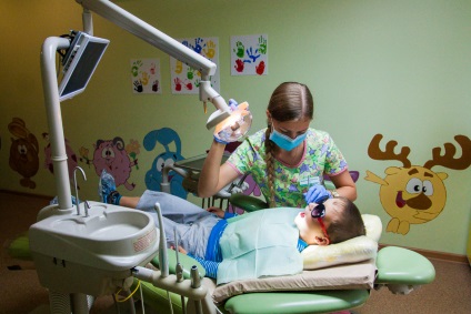 Tehnologii-Stomatologie-medicul dentist nu poate vindeca dinții de lapte