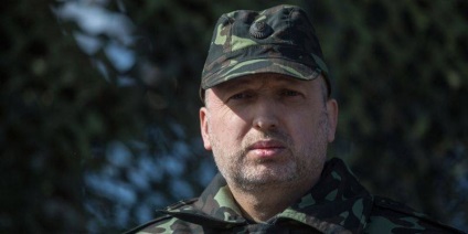 Turchinov a vorbit despre sarcinile atomilor de a se deplasa spre est și nu să treacă granița - revizuirea militară