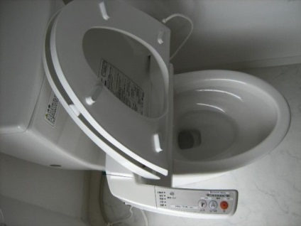 Toaletă cu instrucțiuni video încălzite pentru a alege cu propriile mâini, are capace japoneze, scaune