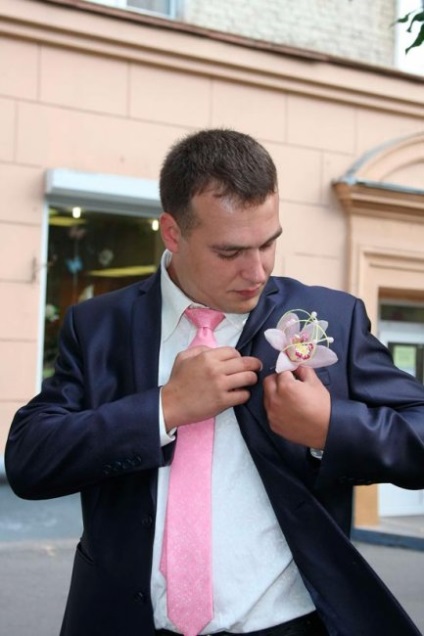 Fontos részletek az esküvő boutonniere