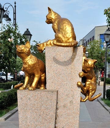 Memorie veșnică a pisicilor din Yaroslavl care au salvat Leningradul