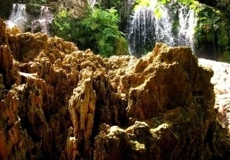 Cascade de câini calzi, Emen și Krushun, Bulgaria