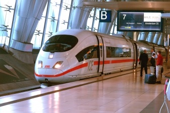 Aeroport în frankfurt - arrivo