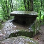 Dolmens a Kaukázusban lévő Krasnodar Területen - hősi házak vagy a lélek házai