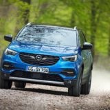 Test de cauciuc cu noroi pentru exemplul lui Chevrolet Nival