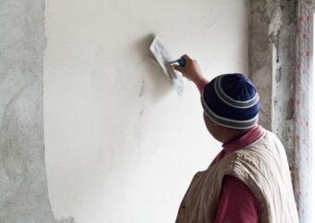 Cum să tencuiești peretele