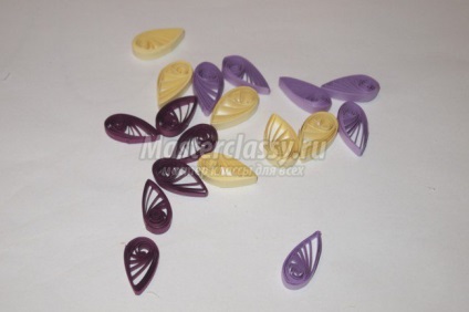 Hogyan készítsünk egy Valentin papírból Quilling technika