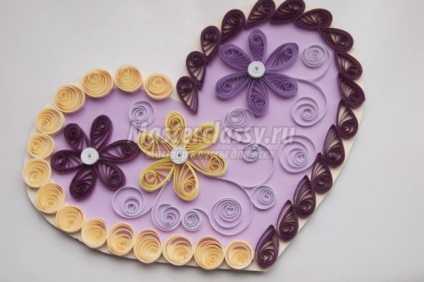 Hogyan készítsünk egy Valentin papírból Quilling technika