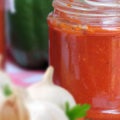 Ketchup „Signor Paradicsom” előkészíti ízletes