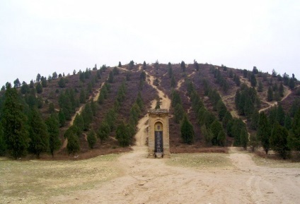 Chineză piramide fotografie, coordonate