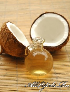 Nucă de cocos, unul dintre produsele cosmetice pentru îngrijirea părului și a feței, un site pentru fete