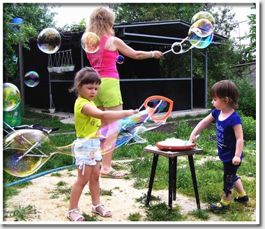 Nyári szórakozás gyerekeknek és felnőtteknek - nagy buborékok - a gyerekek - az egészség és szépség diéta