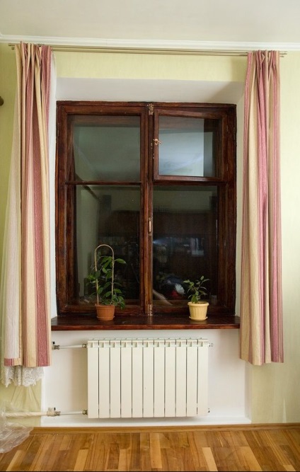Noua viață a ferestrelor vechi - restaurarea cadrelor din lemn