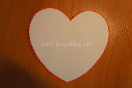 Carte poștală de Valentine în quilling cu mâinile proprii