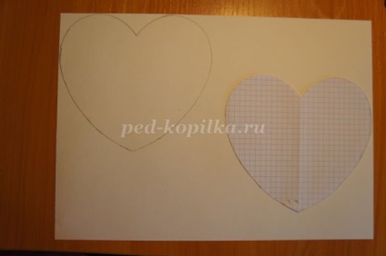 Carte poștală de Valentine în quilling cu mâinile proprii