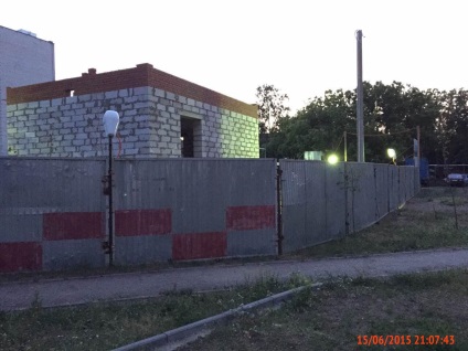 Vezi problema - interzice construcția unei case în Kazan pe stradă
