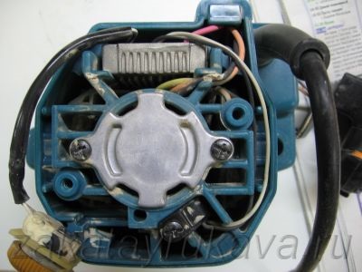 Javítás router Makita 3612c