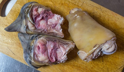 Rețetă de hash cu fotografie cum să gătești hash în georgian de la picioarele de carne de vită