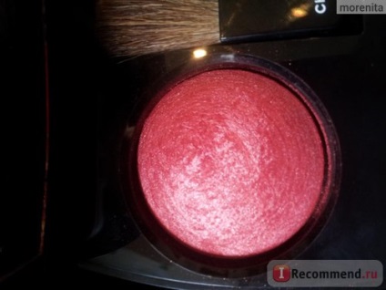 Blush chanel joues contraste uscat - 