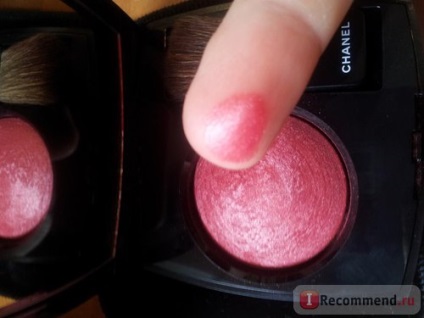 Blush chanel joues contraste uscat - 