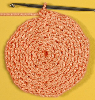 Detalii de tricotat catifelate, legate prin clopote fara sutien de croșetat