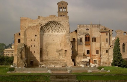 Casa de Aur a lui Nero din Roma