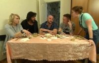 Dinner Party 2017 ceas online gratuit Ren TV